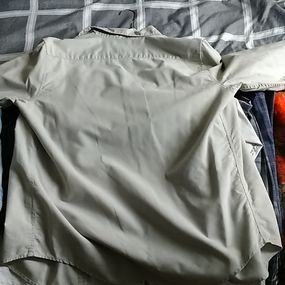 Men's button down - Picture 3 of 4